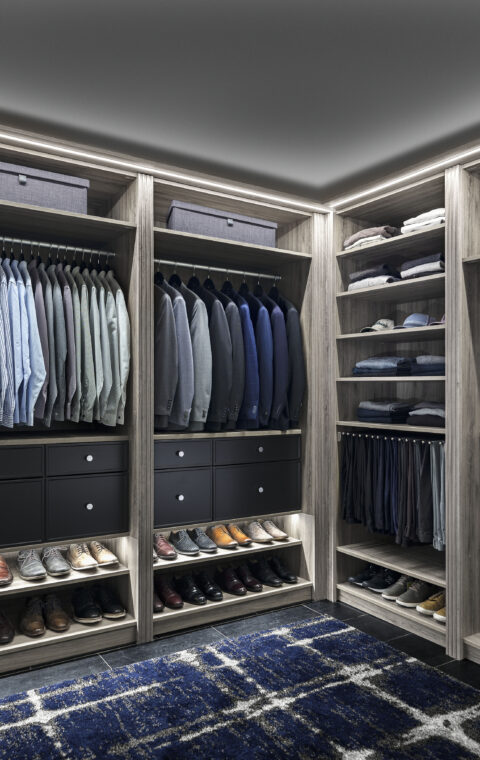 Closets & Organizers